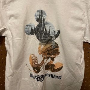 NWT Walt Disney World Shirt